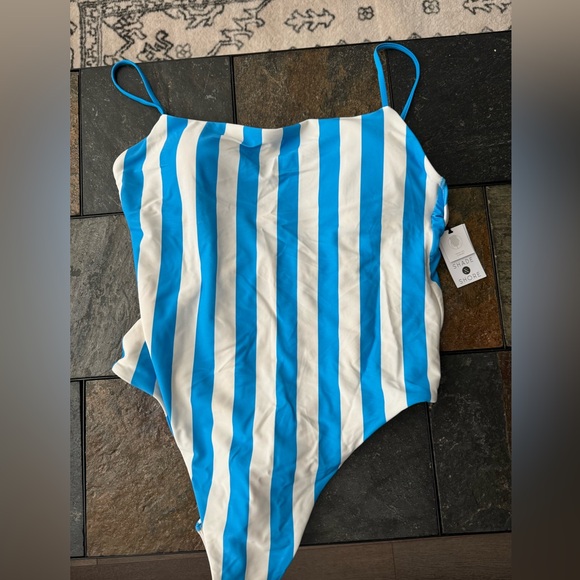 Women's Square Neck High Leg Cheeky One Piece Swimsuit - Shade & Shore - Picture 3 of 5